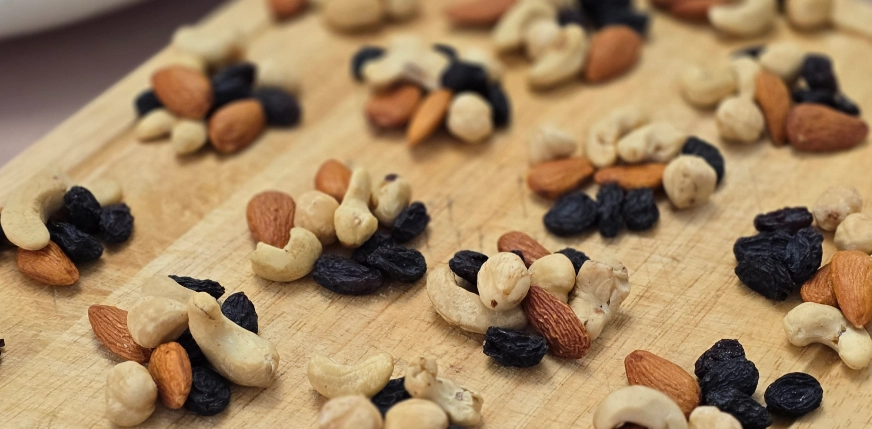 میان وعده مغز سلاتن